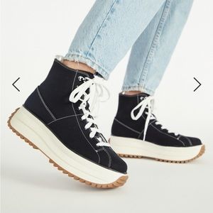 Shoedazzle Harley platform sneakers size 8